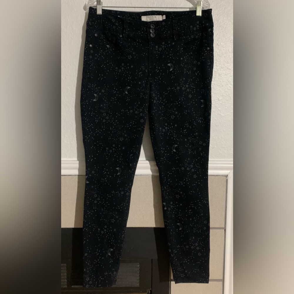 NOT FOR SALE TORRID jeggin